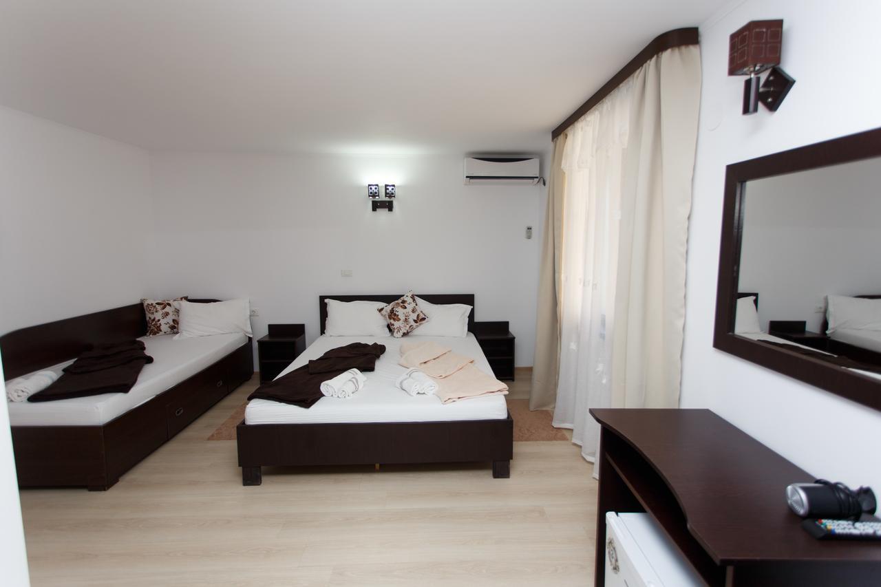 Vila Sandra Costinesti Exterior photo